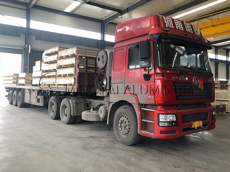 鄭州裝飾裝潢用5052A鋁板_符合環(huán)保標(biāo)準(zhǔn)_價格優(yōu)惠 鄭州裝飾裝潢用5052A鋁板_符合環(huán)保標(biāo)準(zhǔn)_價格優(yōu)惠