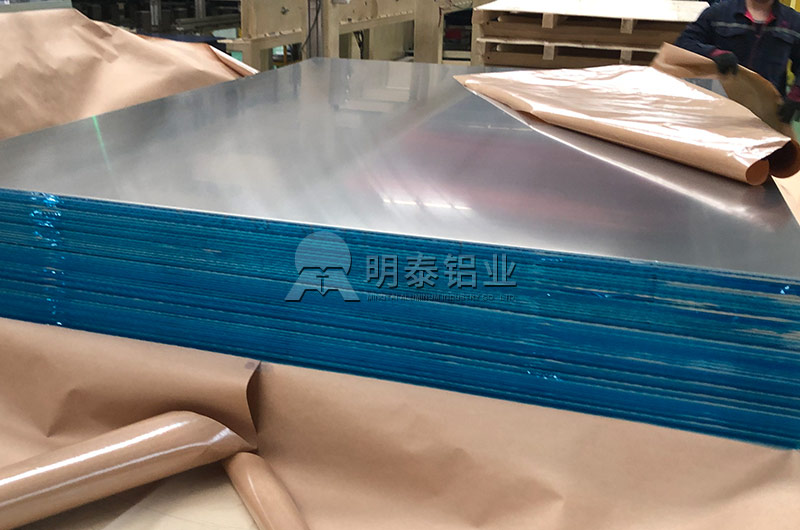 廣東電池托盤用鋁合金板帶規(guī)格有哪些？具體價(jià)格多少